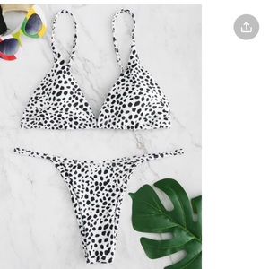 NEW W/ TAGS! Zaful printed string bikini